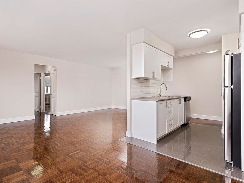 2177 Avenue Road Residential building in Toronto