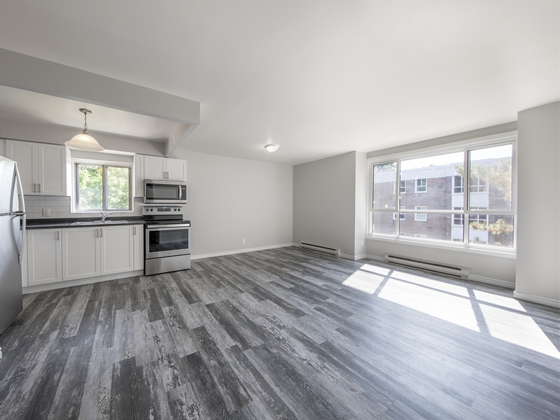 760800 Laurier Boulevard Residential building in Brockville