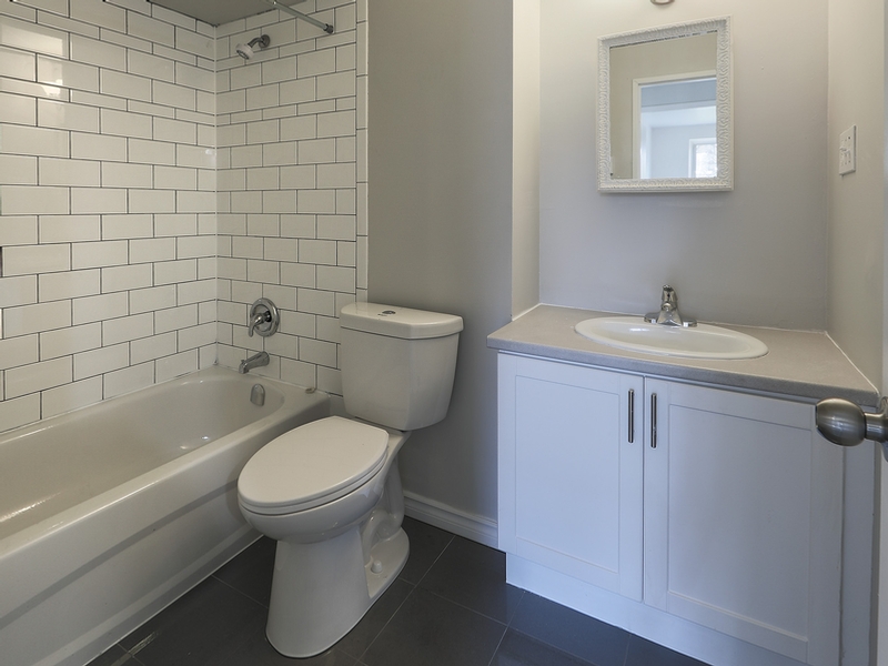 760800 Laurier Boulevard Residential building in Brockville