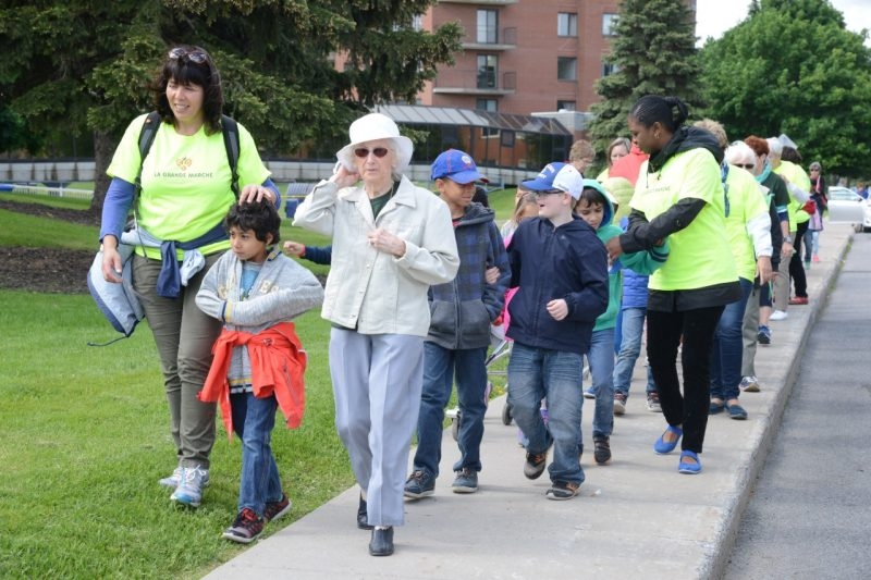 Une activité intergénérationnelle à L'Émérite de Brossard