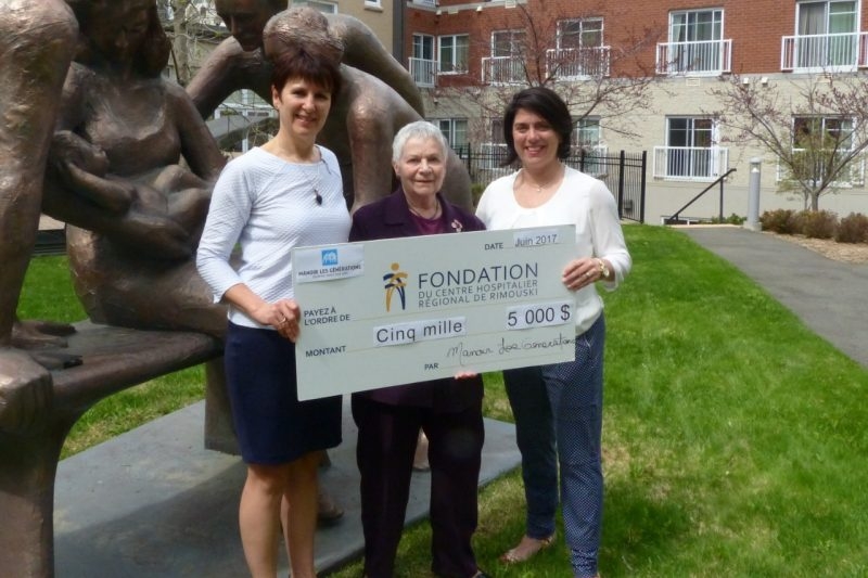 Le Manoir les Générations donne à la Fondation du Centre hospitalier régional de Rimouski