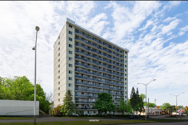 2900 Carling Avenue Residential building in Ottawa