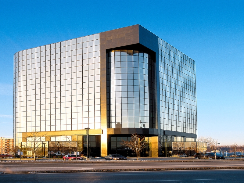 1200 Chomedey Office in Laval