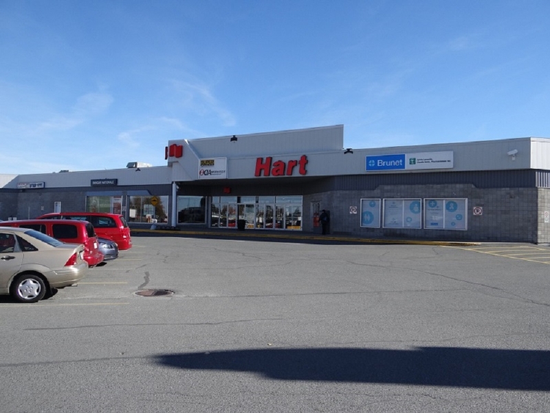 CARREFOUR LA SARRE Commercial center in La Sarre